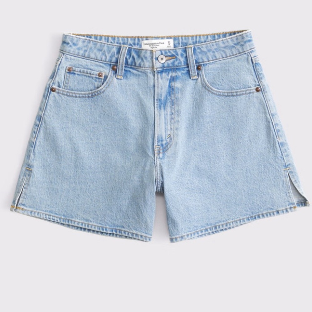 Abercrombie high rise dad short curve love 33 NWT